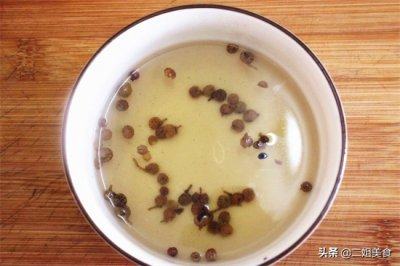 ​正宗牛肉洋葱馅饺子配方分享给你，鲜嫩多汁，真解馋
