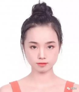 ​女生证件照的最佳发型 证件照在哪里可以拍