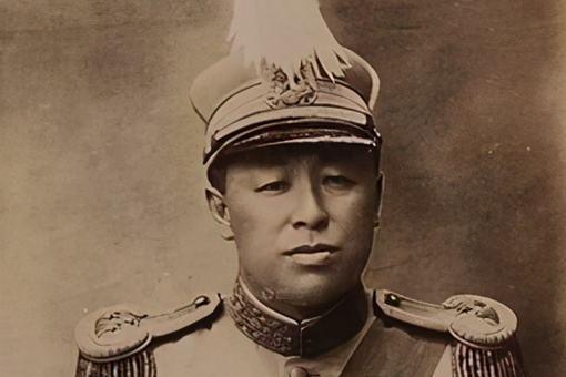 张作相为什么要让位给张学良?