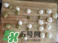 榴莲冰皮月饼的做法？榴莲冰皮月饼价格