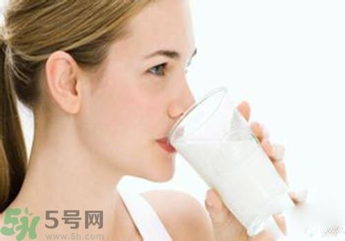 羊奶是酸性还是碱性？羊奶是碱性吗？