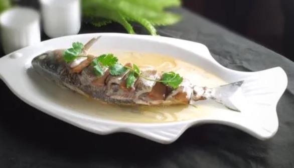 生活十大补脑的食物排名（坚果类助于提高记忆力）  1
