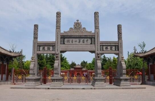历史洛阳白马寺创建于什么时候？白马寺为什么被称为“天下第一寺”？  3