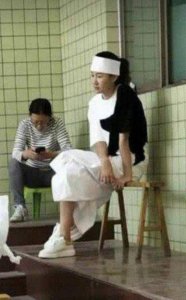 ​王宝强模特女友正面照曝光！真如村民所说一样高挑貌美