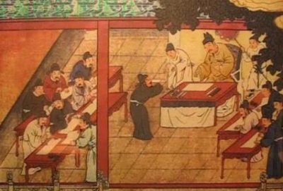 ​进士能当什么官职？和地方官员关系如何？