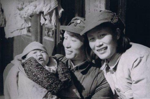 陈毅撮合副军长之妻嫁给副师长 , 后夫为副总理, 子是中将