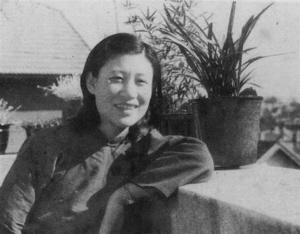 陈毅撮合副军长之妻嫁给副师长 , 后夫为副总理, 子是中将