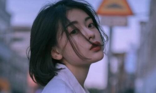 高冷的女生怎么追1