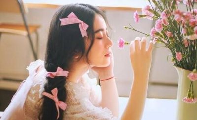 ​女朋友来大姨妈怎么说暖心的话？让她听了身心舒畅