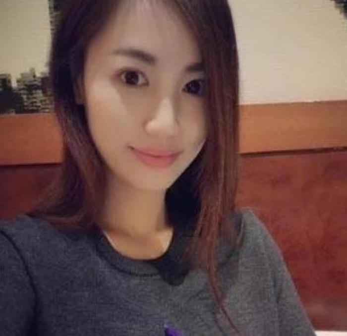 毕滢面相“撞脸”马蓉、翟欣欣，张丹峰混成三线多亏了这种经纪人