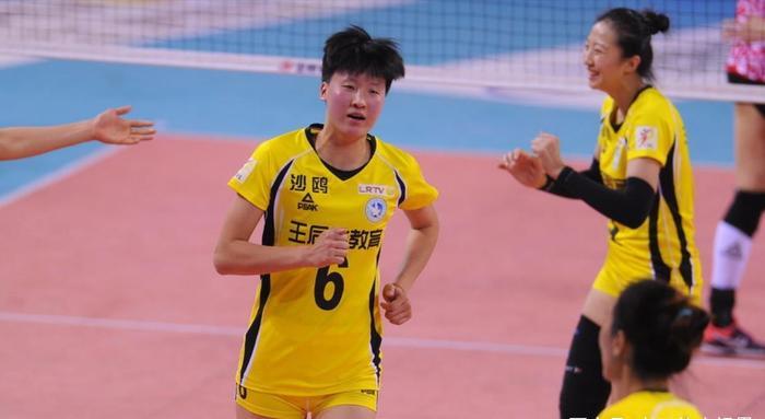 女排空降兵无缘南京总决赛，胡铭媛式的神奇逆袭她未能复制