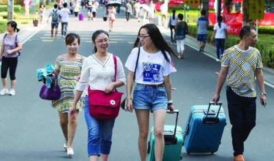 ​大一新生要不要带“被褥”去学校,学姐给出真诚建议,家长可参考