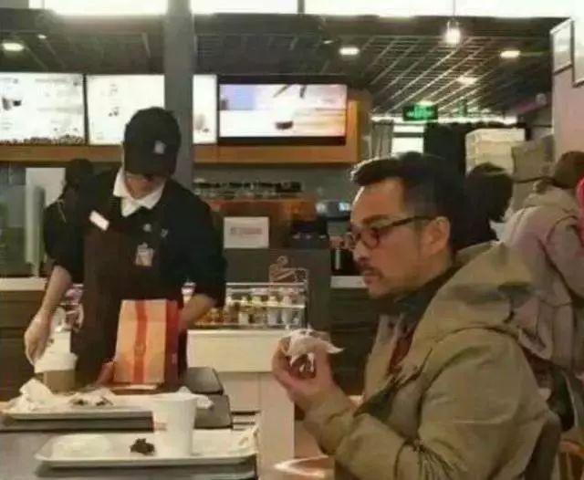 胡歌称留学经历很“失败” ，你认为呢？