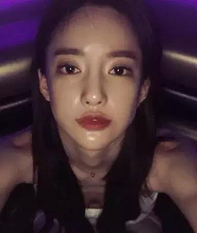 快手街拍女神潘南奎黑历史曝光，她竟然是这种人，人称“潘十亿“花蛇