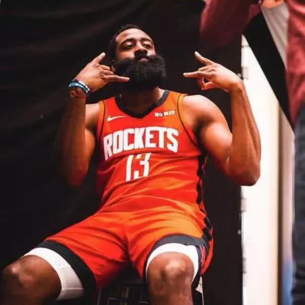 隐藏NBA中的黑道大佬，安东尼只能算小混混，哈登藏得真深