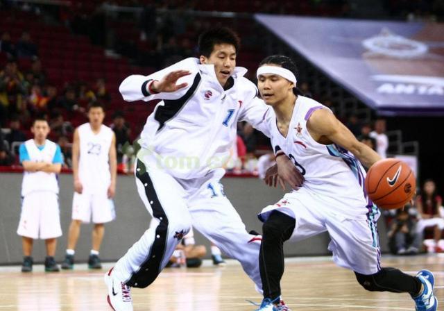 吴悠篮球水平究竟如何单挑挑衅各路NBA球星全部被完爆！