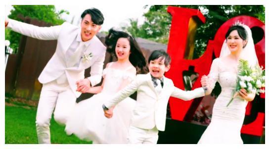 吴尊夫妻婚纱照出炉，俊男美女的组合，果然养眼