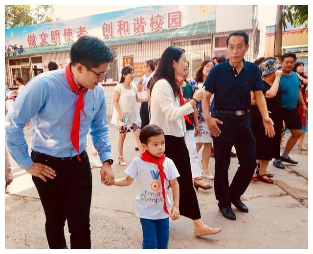 霍家子孙出门从不带保镖 港澳陆可以横着走 这才是原因