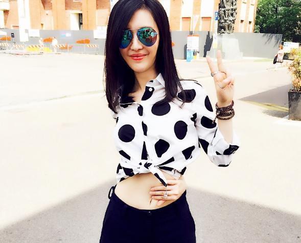 王石老婆田朴珺年轻时的美照，真的美