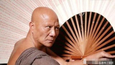 ​民间神似计春华的奇人纷纷涌现！最后一个太像了，网友全惊了！