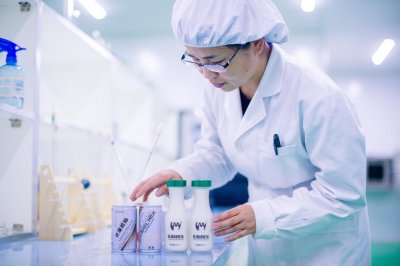 ​干货满满！真假驼奶怎么辨？这份挑选攻略收藏起来
