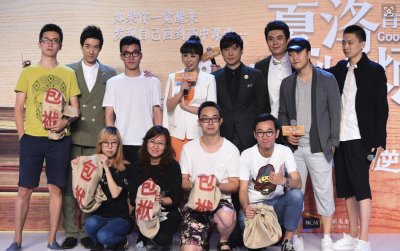 ​从“绿叶”到“红花”，喜剧演员艾伦的成长之路