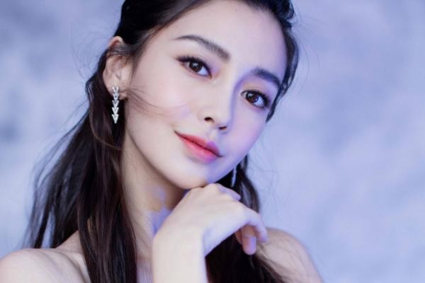 关晓彤可爱头像图集（关晓彤头像是小樱）(8)