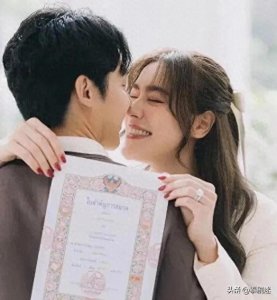 ​为何泰星结婚大多不领证？Mark&Kim结婚一年后，才正式登记