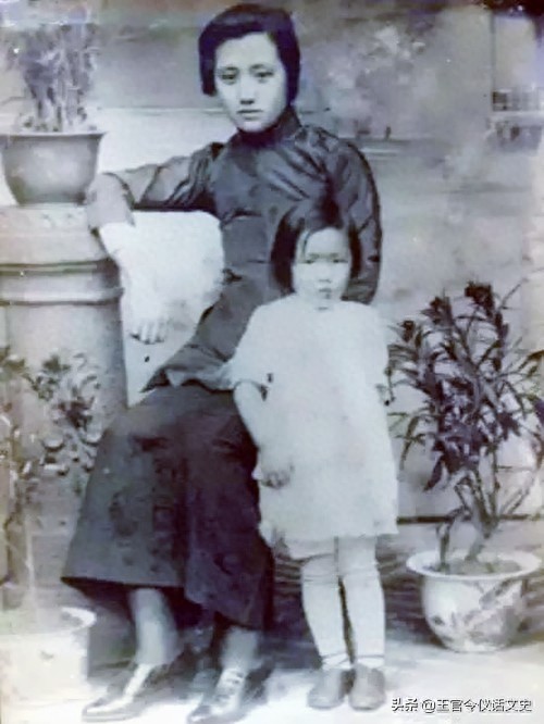 从卖唱女到阔太太，从单亲妈妈到董事长，董竹君的一生堪称传奇