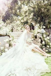 ​从世纪婚礼到分居冷战：窦骁何超莲婚姻破裂，赘婿标签成致命伤