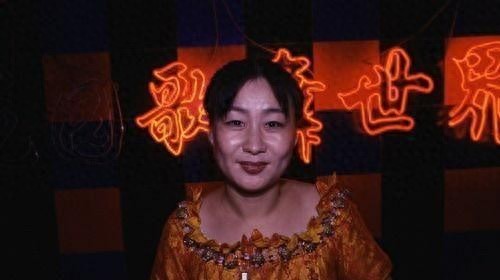 镜头下：80年代歌舞厅的第一批陪唱小姐