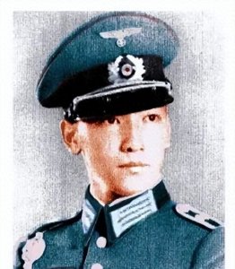 97年蒋纬国去世，宋美龄清算其账单后，沉默良久：自作孽不可活