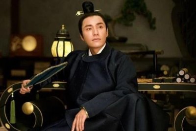 ​耶律璟是耶律德光的长子，他为何还要争夺皇位？