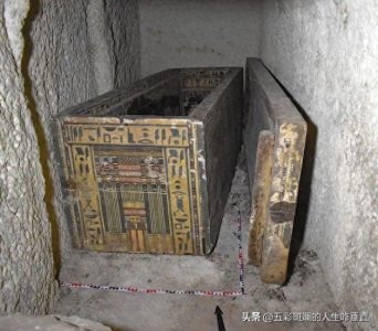 ​埃及挖出4000年前女祭司，考古学家惊讶：棺材里还有另一个棺材？