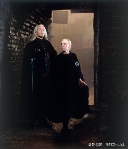 ​《哈利波特》：马尔福家是怎么发家的呢？来看看他们的家族史吧