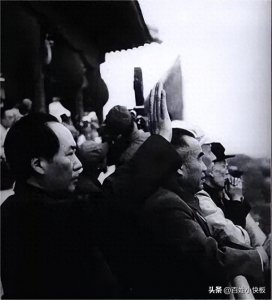 ​珍贵彩色影像重现1949年开国大典，历史细节震撼人心