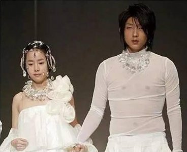 出道便是巅峰风靡亚洲,却被韩娱评傲慢明星之首,李准基的功与过