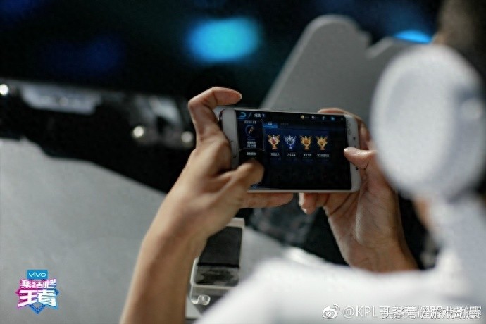 王者荣耀明星赛火热开启:田亮、吴昕、胡夏、 李诞,强势开打