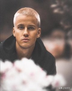 平头装都可充满时尚感!6款不同脸型男士寸头发型推荐