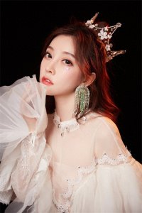 出生于中国西南地区的5位著名女歌手,其中3位是少数民族的