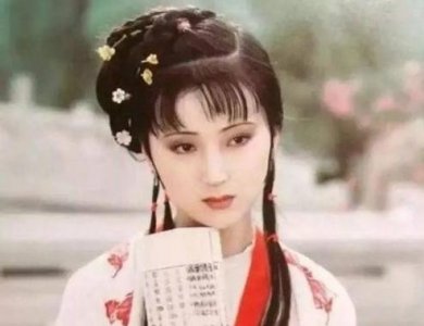 ​当红时选择从商的陈晓旭，为何甘愿放弃2亿财产也要出家？