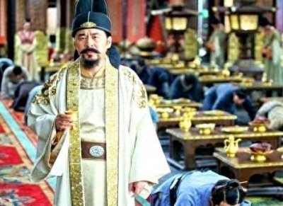 ​杯酒释兵权，一场改变历史的权利游戏。