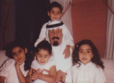 ​触目惊心！历史上被公开处决的女王和公主