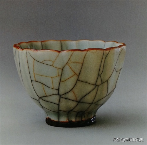 金丝铁线，聚沫攒珠——明代景德镇御窑厂仿哥窑瓷器鉴赏
