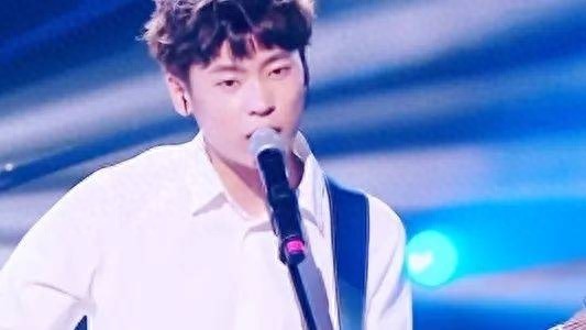 中国内地唱作人：隔壁老樊