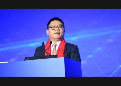 ​王均金的农民工体验：从亿万富翁到底层劳动者，震撼人心的转变！