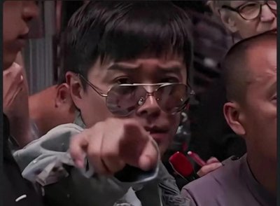 ​百亿票房导演陈思诚：争议背后的商业帝国与创作传奇