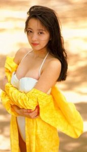 ​一代女星沦为第三者！暴肥扶正结婚日正宫气到发抖