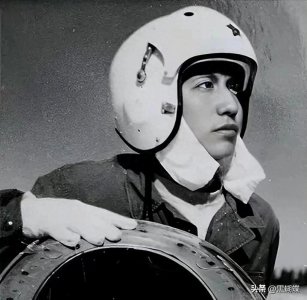 ​烈士王伟儿子近况：从北大硕士毕业成海军军官，81192要被重启？