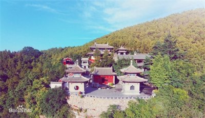​龙门第一寺—香山寺